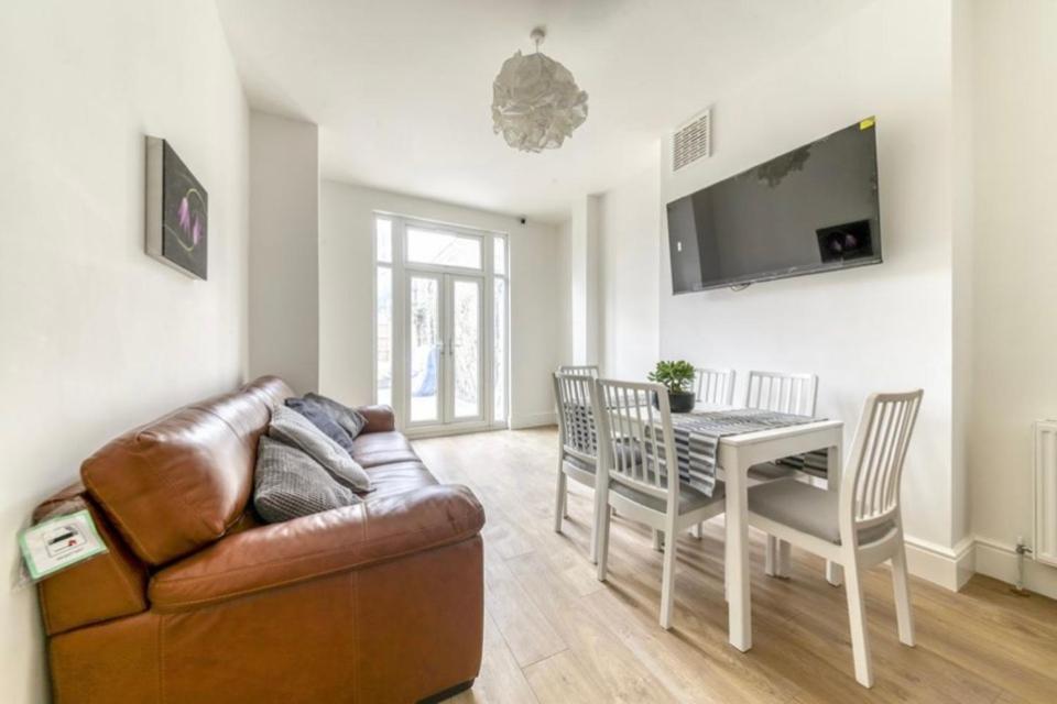 A Beautiful Newly Renovated Home: The Arlingford London Exterior foto
